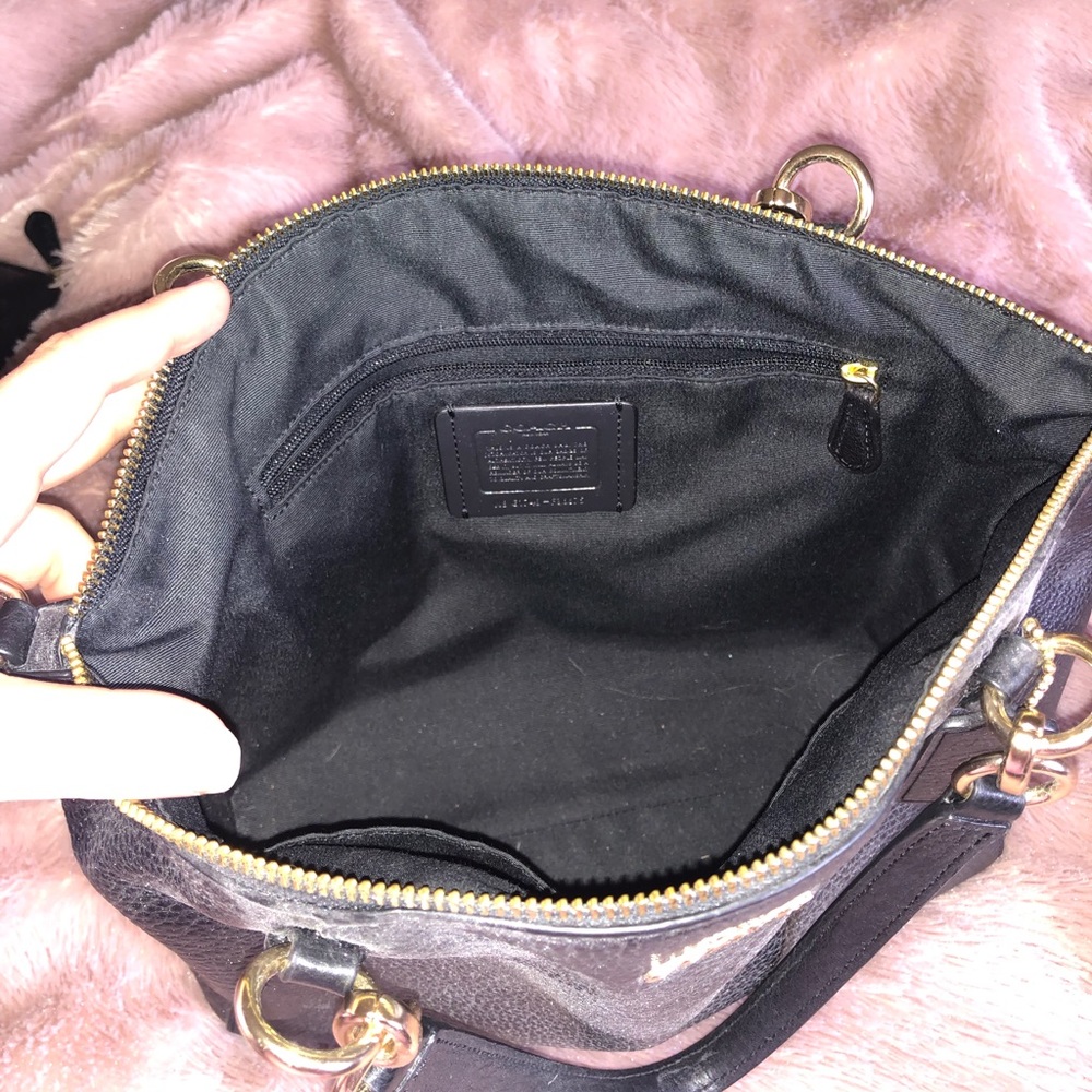 Coach Handbag, Excellent Condition - Picture 5 of 6